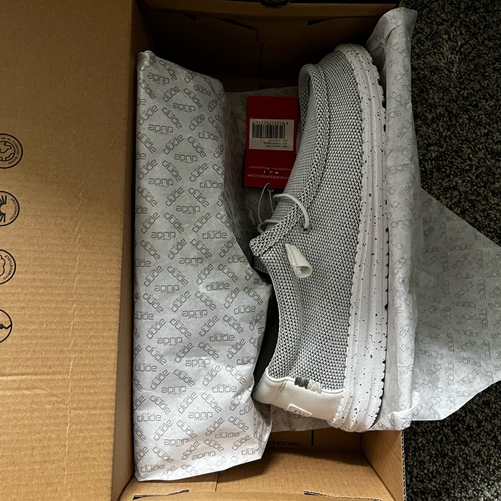Hey Dude Casual Shoes - Picture 2 of 3